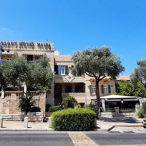 Otel The Colony