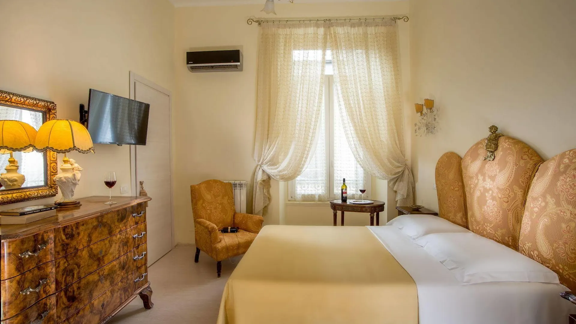 Bed & Breakfast Roman Central House